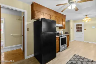 1 Lee Court, Jacksonville, NC 28546 — 3-bedroom home in Windsor Manor, Jacksonville, NC, photo 10 of 26: lee-11