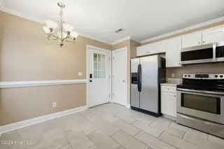 2731 Townes Drive, Greenville, NC 27858 – photo 12: 22-web-or-mls-IMG_0026_edit
