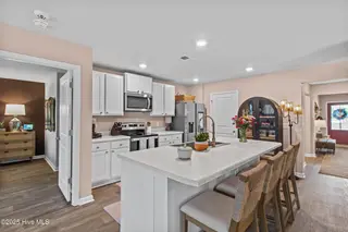 312 Cleat Drive, Surf City, NC 28445 – photo 9: 23_kitchen