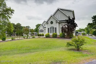 113 Bowline Road, New Bern, NC 28562 – photo 5: 04-113_Bowline-4