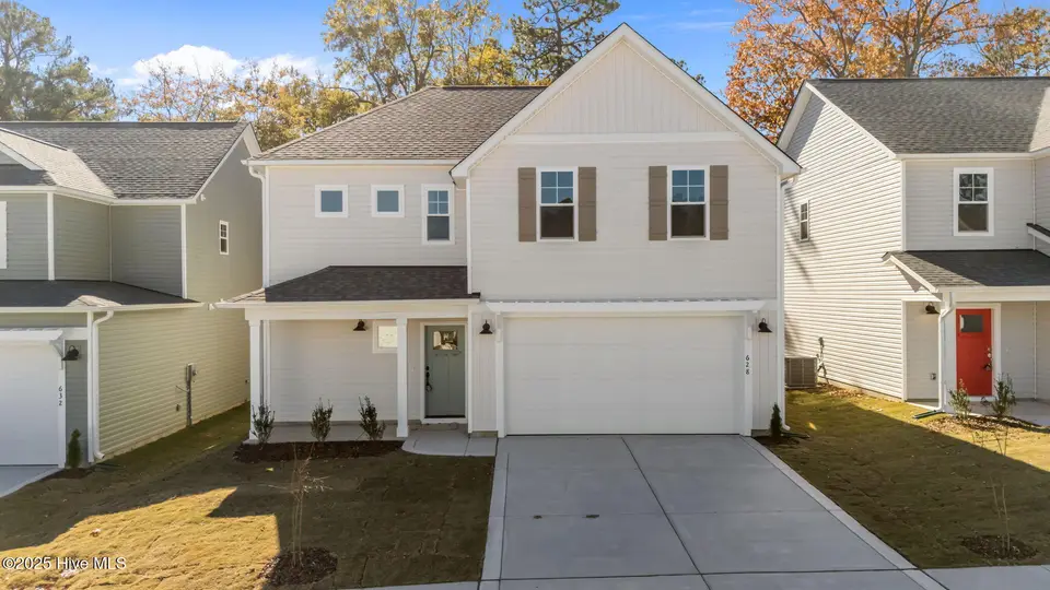 628 Chambers Drive, Southern Pines, NC 28387 – photo 1 of 14: 1-web-or-mls-DJI_20231216131156_0146_D