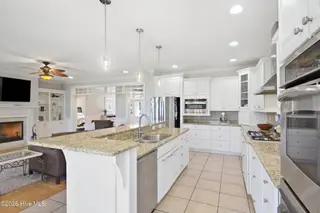1012 Pelican Drive, New Bern, NC 28560 – photo 21: 1012 Pelican Drive