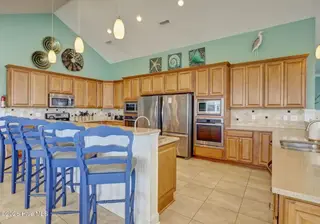 2068 New River Inlet Road, North Topsail Beach, NC 28460 – photo 18: Kitchen