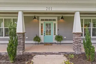 201 S Grist Mill Road, Hampstead, NC 28443 — 4-bedroom home in Pelican Reef, Hampstead, NC, photo 12 of 54: 109-DSC04436
