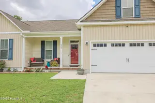 223 Holly Grove Court E, Jacksonville, NC 28540 – photo 5