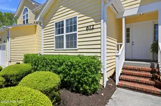 612 Settlers Lane, Kure Beach, NC 28449 – photo 4: 4_612_settlers_ln_004
