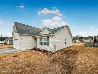 117 Crooked Run Drive, New Bern, NC 28560 – photo 2: 2 (1)
