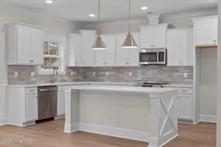 700 Fifty Lakes Drive, Southport, NC 28461 – photo 11: 37-web-or-mls-BTS01648