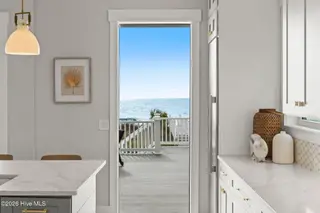 387 W First Street, Ocean Isle Beach, NC 28469 – photo 8