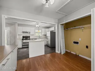 17 Walnut Drive, Jacksonville, NC 28546 – photo 21: 15-web-or-mls-17 Walnut Dr. 31