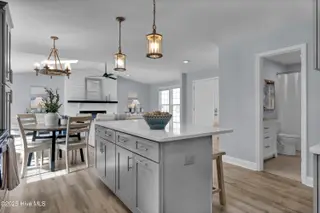 5122 Hunters Trail, Wilmington, NC 28405 – photo 12: Kitchen Island
