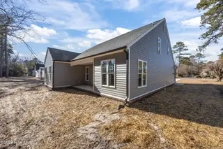 1218 Petite Terre Court, New Bern, NC 28560 – photo 24: 41-web-or-mls-0C0A9482
