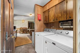 118 Diamond City Drive, Harkers Island, NC 28531 – photo 15: 15-web-or-mls-1S3A0065