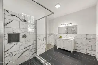 306 S Howard Circle, Tarboro, NC 27886 – photo 18: Primary Full Bathroom