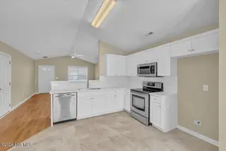7226 Copperfield Court, Wilmington, NC 28411 – photo 10: 10