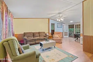 2773 Pirate Lane SW, Supply, NC 28462 — 3-bedroom manufactured home in Buccaneer Hills, Supply, NC, photo 8 of 47: 2773PirateLnSW - 15