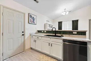225 Lockwood Court, Hubert, NC 28539 – photo 15: mls_DSC02103