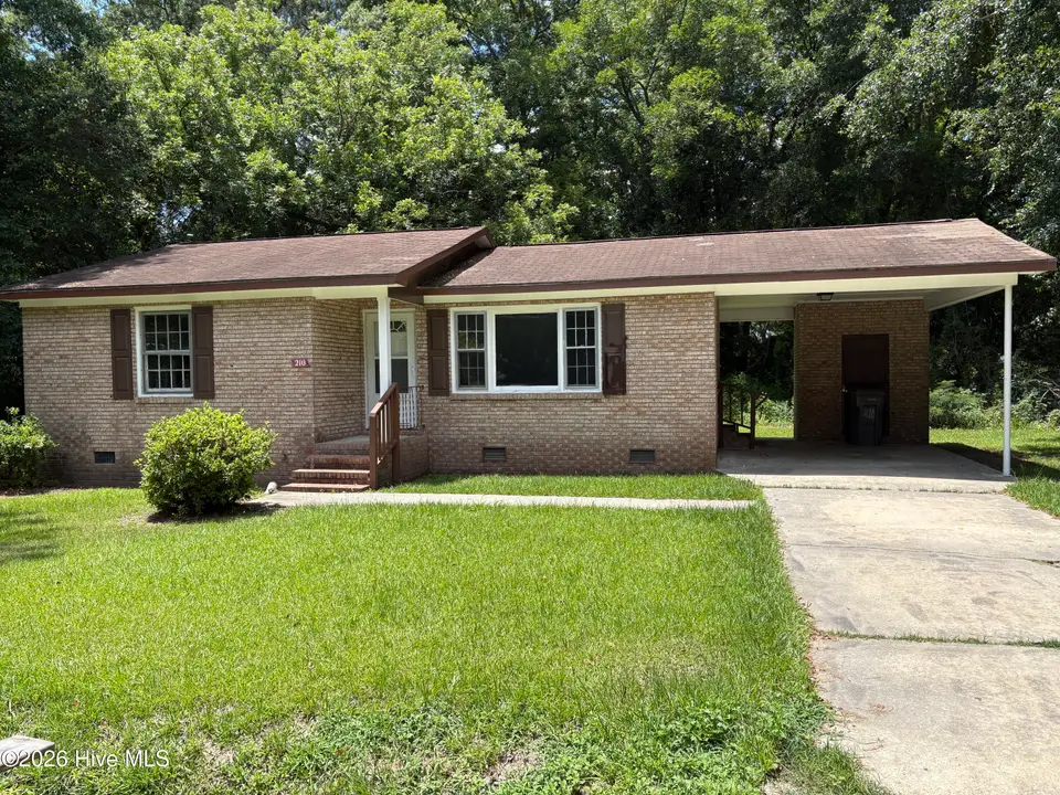 210 Church Street, Chadbourn, NC 28431 – photo 1 of 21: Front View