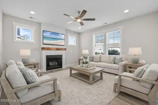 102 Bogue Harbor Court, Newport, NC 28570 – photo 15: Virtually Staged living room