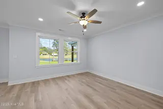107 Star Lake Circle C, Cape Carteret, NC 28584 – photo 10: 13-web-or-mls-1S3A2536