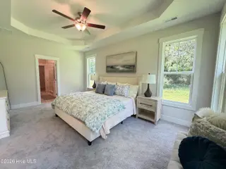 122 Live Oak Circle, Lake Waccamaw, NC 28450 – photo 14: PRIMARY SUITE