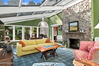 140 Arbutus Road, Southern Pines, NC 28387 — 4-bedroom home in Weymouth Height, Southern Pines, NC, photo 19 of 69: 21_DSCF7051