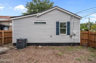 1001 N 7th Street, Wilmington, NC 28401 – photo 7: 7-web-or-mls-DSC09820