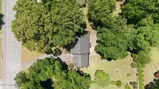 2513 Hickory Street, New Bern, NC 28562 – photo 7: 9-web-or-mls-DJI_20260604130745_0172_D