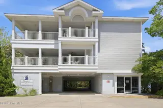 313 Cedar Street, Beaufort, NC 28516 – photo 2: 1-web-or-mls-1S3A5539