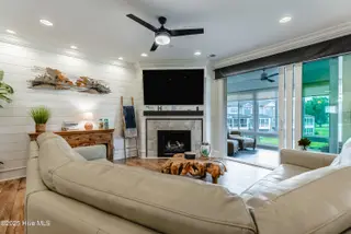 620 Eastwood Park Road 20-C, Sunset Beach, NC 28468 — 4-bedroom townhome in Sea Trail Plantation, Sunset Beach, NC, photo 14 of 63: Great Room