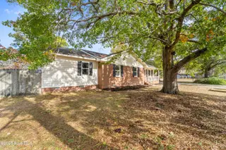 110 Albemarle Road, Wilmington, NC 28405 — 4-bedroom home in Wildflower, Wilmington, NC, photo 2 of 35: DSC05835