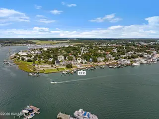 122 Front Street & Slip #5, Beaufort, NC 28516 — 4-bedroom home, Beaufort, NC, photo 2 of 63: Stunning Front St home