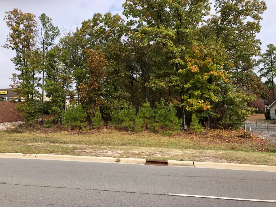 7561 Nc 211, West End, NC 27376 – photo 1 of 3: Front