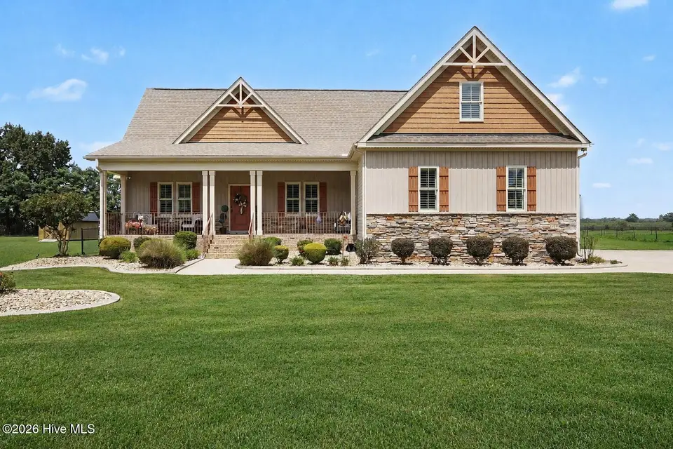 125 Tedpace Street, Princeton, NC 27569 – photo 1 of 33: Front 1