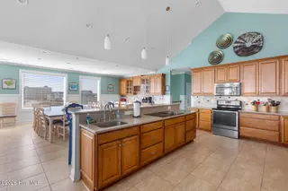 2068 New River Inlet Road, North Topsail Beach, NC 28460 – photo 16: 008_2068_new_river_inlet_road-5_604