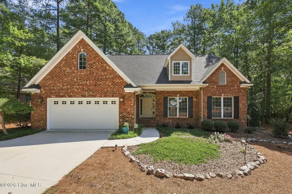 12 Cedar Lane, Pinehurst, NC 28374 – photo 1 of 46: 1-web-or-mls-IMG_6147