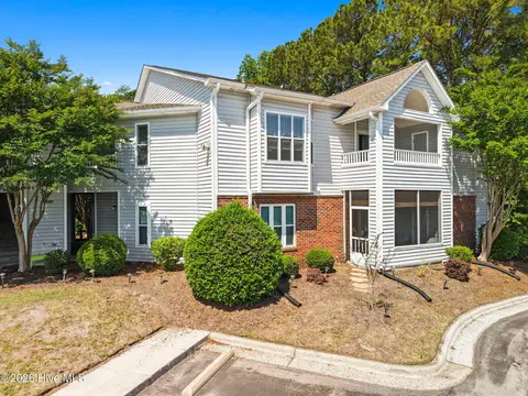 4130 Breezewood Drive Apt 104, Wilmington