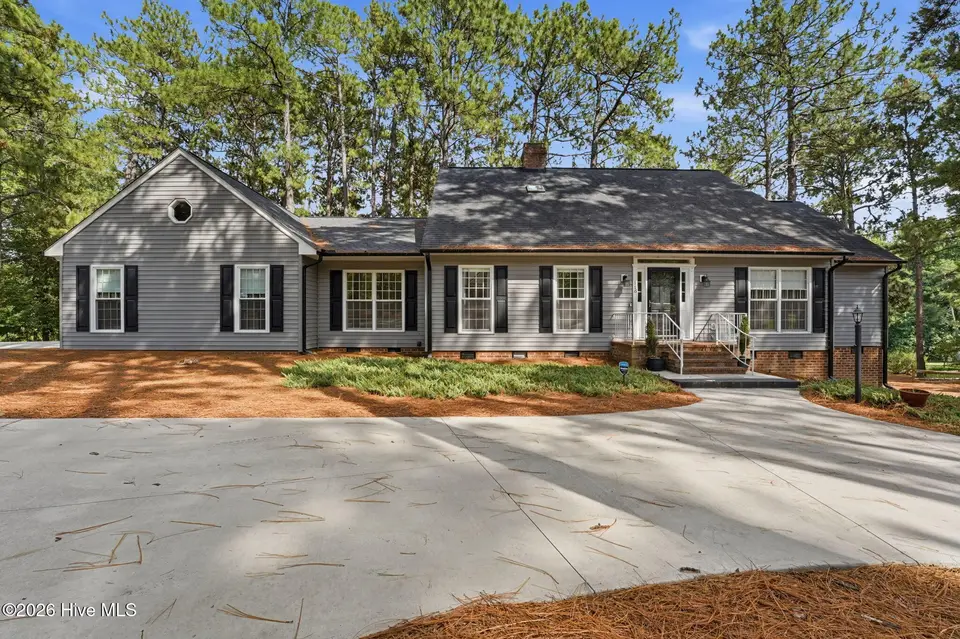 116 Oxford Court, Seven Lakes, NC 27376 – photo 1 of 57: 1-web-or-mls-DSC02467