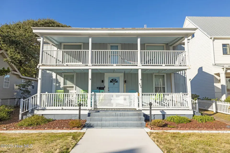 906 Shepard Street, Morehead City, NC 28557 – photo 1 of 9: 906 Shepard St
