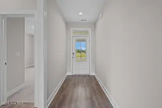 2014 Brighton Drive, New Bern, NC 28562 – photo 11: 6-web-or-mls-DSC_7198
