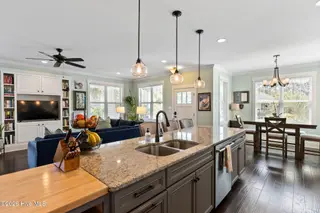 1236 N Caswell Avenue, Southport, NC 28461 – photo 19: Kitchen