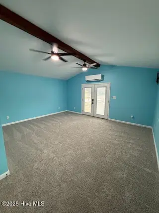 2008 Thompson Drive, Newport, NC 28570 – photo 21: IMG_2041