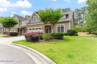 140 Shadow Creek Court, Pinehurst, NC 28374 – photo 2: Townhome - end unit