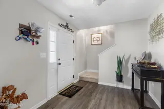 305 Providence Drive, Jacksonville, NC 28546 – photo 7