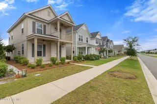 824 Edgerton Drive 509, Wilmington, NC 28412 – photo 4: 4-web-or-mls-GI - 824 Edgerton Dr - List