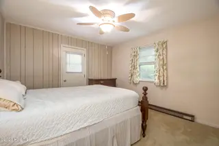 7205 Emerald Drive, Emerald Isle, NC 28594 – photo 12: 7205 EMERALD DRIVE (30)