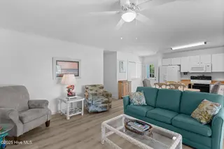109 NE 17th Street, Oak Island, NC 28465 – photo 6: 21-web-or-mls-BTS00715 - Copy