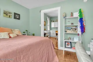 103 N 13th Street, Wilmington, NC 28401 — 6-bedroom home, Wilmington, NC, photo 18 of 60: 20-Final 103 N 13th St RJREM-1356