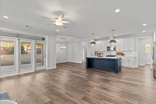 3763 Spicetree Drive, Wilmington, NC 28412 – photo 12: Living Area