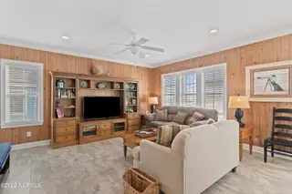 127 Ocean Boulevard W, Holden Beach, NC 28462 – photo 21: 127OceanBlvdW - 24